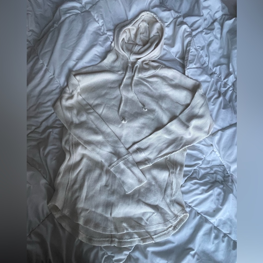 Abercrombie & Fitch cream thermal hoodie